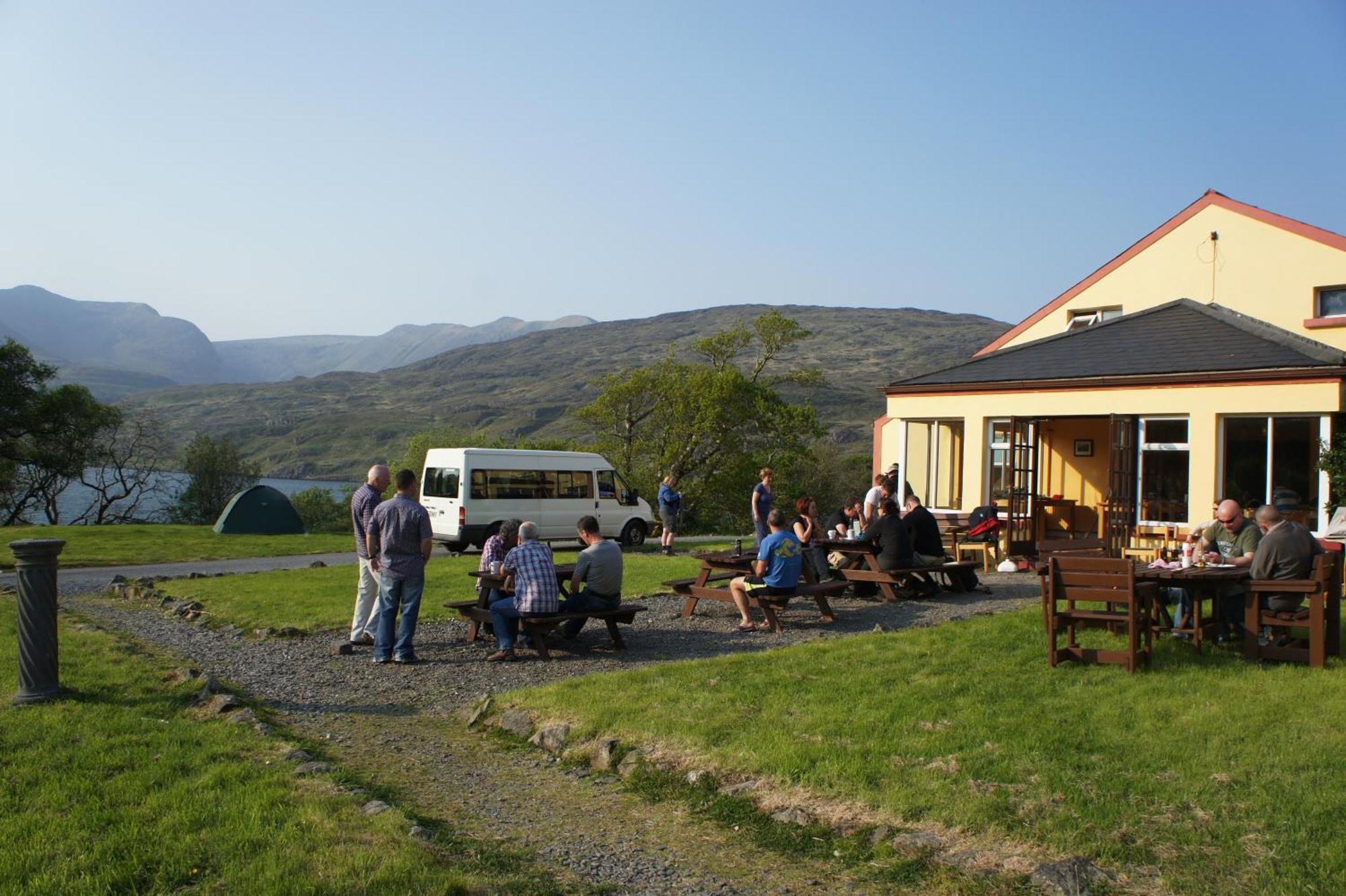 The Connemara Hostel - Sleepzone Leenaun Ngoại thất bức ảnh