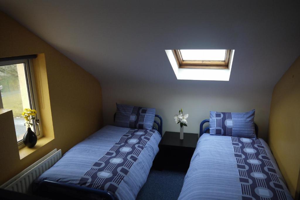 The Connemara Hostel - Sleepzone Leenaun Phòng bức ảnh
