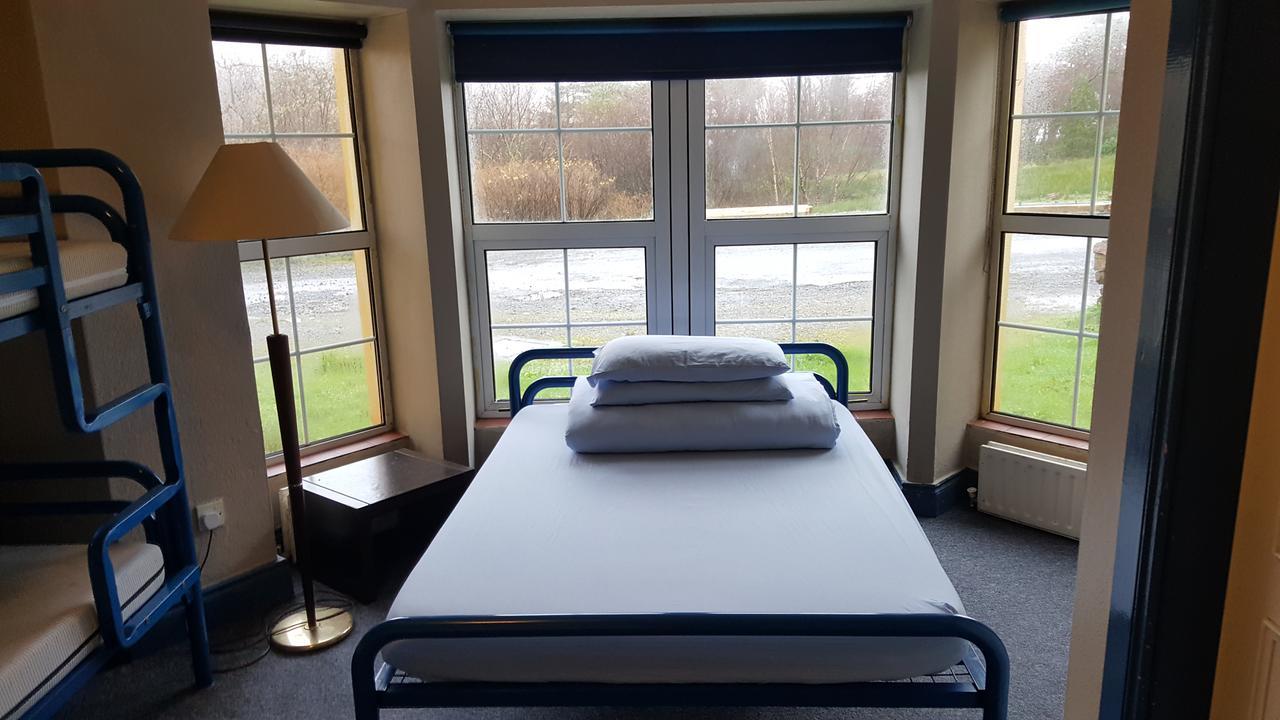 The Connemara Hostel - Sleepzone Leenaun Ngoại thất bức ảnh